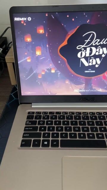 asus vivobook s15 i5 8250u/8G/240G card rời. Mua bán Laptop tại Huyện Châu Phú An Giang được đăng bởi Thanh Nguyen hình 1