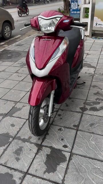 Honda Lead 2014 Đỏ đã sử dụng. Mua bán Xe máy tại Thành phố Nam Định Nam Định được đăng bởi Bảo Nhi Trần hình 1
