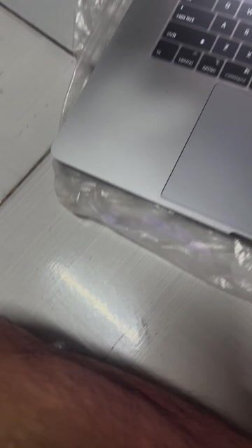 Apple MacBook Pro 2019 i7 16GB/256GB. Mua bán Laptop tại Huyện Hóc Môn Tp Hồ Chí Minh được đăng bởi house hình 1