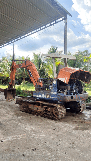 Xe cuốc Kubota KH-045 đã qua sử dụng. Mua bán Phương tiện khác tại Huyện Định Quán Đồng Nai được đăng bởi Lộc Nguyển hình 1