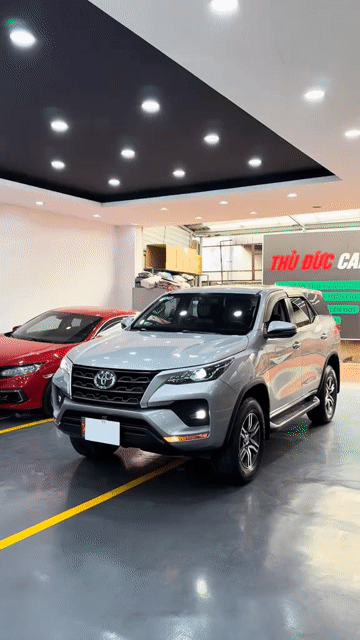 Toyota Fortuner 2020 Số sàn Bạc còn thương lượng. Mua bán Ô tô tại Thành phố Thủ Đức Tp Hồ Chí Minh được đăng bởi Bá Lộc hình 1
