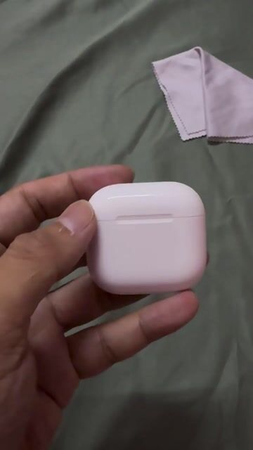 Apple AirPods 4 Trắng Đã sử dụng. Mua bán Tivi, Âm thanh tại Quận 8 Tp Hồ Chí Minh được đăng bởi Phong hình 1