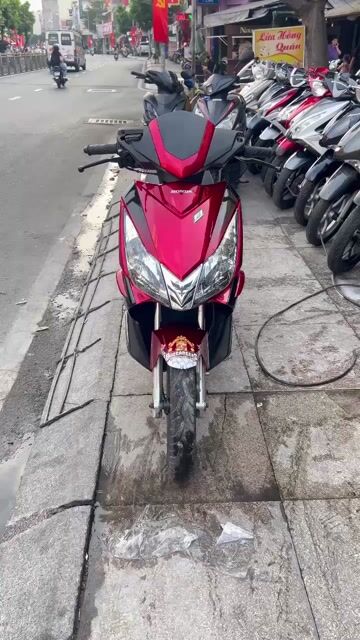 Honda Air Blade Thái Fi 2010 Đỏ. Mua bán Xe máy tại Quận Tân Phú Tp Hồ Chí Minh được đăng bởi Tuanduy hình 1
