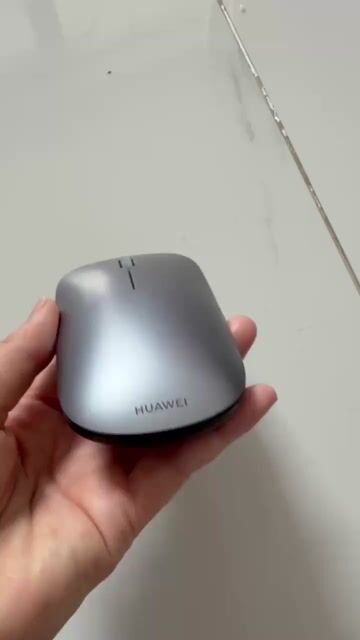 Chuột Huawei Bluetooth Xám kết nối 3 thiết bi. Mua bán Phụ kiện (Màn hình, Chuột...) tại Thành phố Thuận An Bình Dương được đăng bởi Đoàn Ngọc hình 1