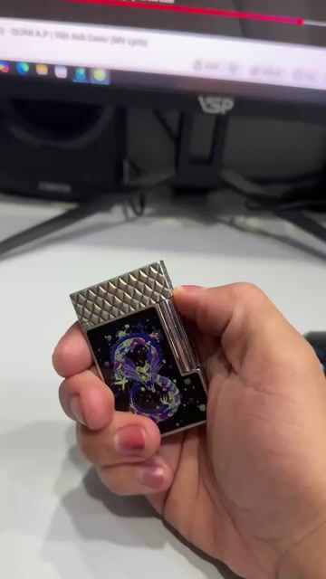 Bật lửa Calories Rồng châu Âu Kim loại. Mua bán Đồ sưu tầm, đồ cổ tại Quận Hai Bà Trưng Hà Nội được đăng bởi Nam Hoàng hình 1