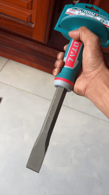 Mũi đục Total THT4532519 Thép Cr. Mua bán Đồ chuyên dụng, Giống nuôi trồng tại Thành phố Kon Tum Kon Tum được đăng bởi Võ Hoàng Thanh Quốc hình 1