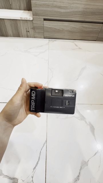 Máy ảnh Olympus Trip MD Đen 35mm 1:4. Mua bán Máy ảnh, Máy quay tại Quận Tân Bình Tp Hồ Chí Minh được đăng bởi Châu Giang hình 1