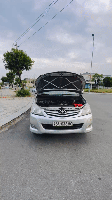 Toyota Innova G 2010 Bạc 227.000km. Mua bán Ô tô tại Thành phố Quảng Ngãi Quảng Ngãi được đăng bởi Văn Viết hình 1