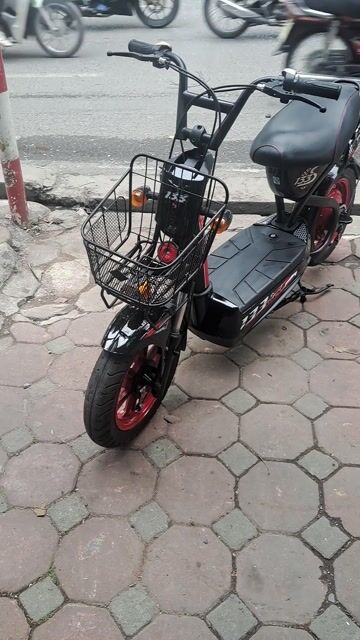 Bán xe điện Giant 133s plus nhập khẩu. Mua bán Xe điện tại Quận Đống Đa Hà Nội được đăng bởi Thiên Hương hình 1