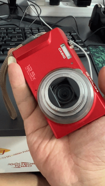 Casio Exilim ZS100 đỏ – Zoom xa, tiện du lịch. Mua bán Máy ảnh, Máy quay tại Quận Cầu Giấy Hà Nội được đăng bởi Đỗ Kỷ hình 1