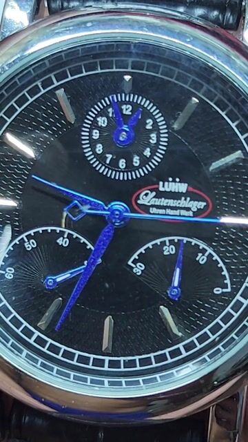 Đồng hồ automatic. 3 kim giây. Mua bán Đồng hồ tại Huyện Đất Đỏ Bà Rịa - Vũng Tàu được đăng bởi Nguyễn Duy Học hình 1