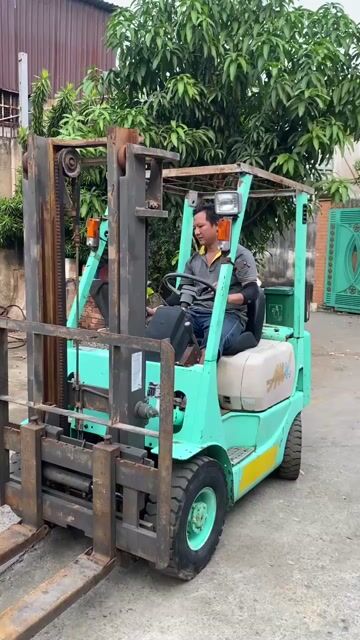 Xe nâng xăng Nhật Bãi 1.4 tấn Mitsubishi. Mua bán Phương tiện khác tại Quận 12 Tp Hồ Chí Minh được đăng bởi Phúc Xe Nâng Nhật Bãi hình 1