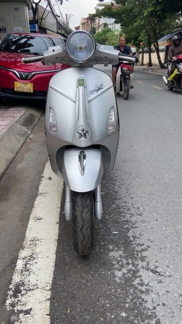 xe điện vespa Pega chính hãng. Mua bán Xe điện tại Quận Long Biên Hà Nội được đăng bởi Xe điện Huân Linh hình 1