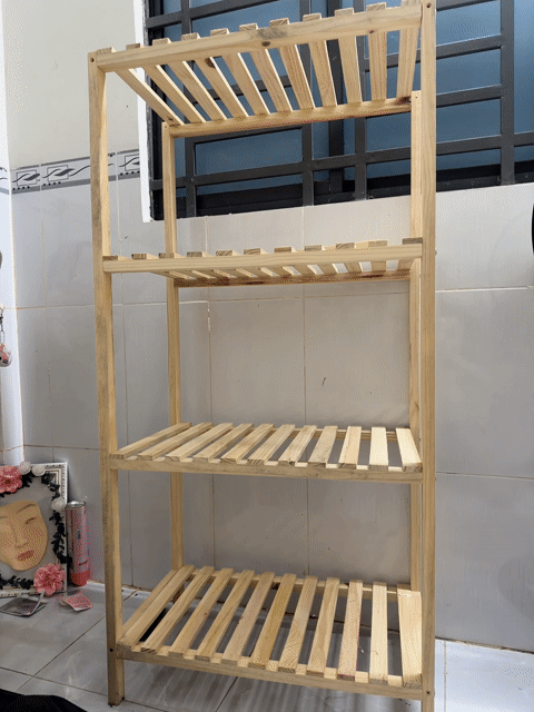 Tủ gỗ 4 tầng màu vàng gỗ. Mua bán Tủ, kệ gia đình tại Quận Cái Răng Cần Thơ được đăng bởi Trần Yến hình 1
