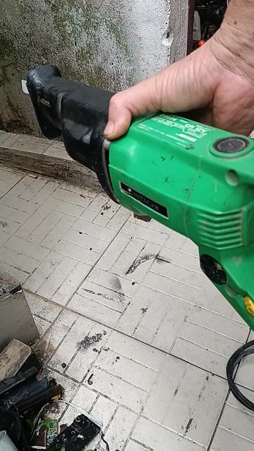 Máy cưa kiếm Hitachi 650W Xanh Nhật Bản. Mua bán Đồ chuyên dụng, Giống nuôi trồng tại Quận Gò Vấp Tp Hồ Chí Minh được đăng bởi lê ngọc đoan hình 1