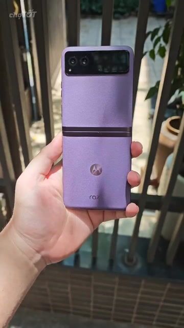 Motorola Razr 40 5G | 2 SIM - Thời trang & bền. Mua bán Điện thoại tại Quận Ba Đình Hà Nội được đăng bởi Zinmobile104daotan hình 1