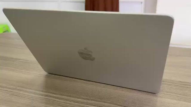 Apple Macbook Air M4 16G/256G Bạc. Mua bán Laptop tại Thành phố Bảo Lộc Lâm Đồng được đăng bởi Cửa hàng Viễn Tín hình 1
