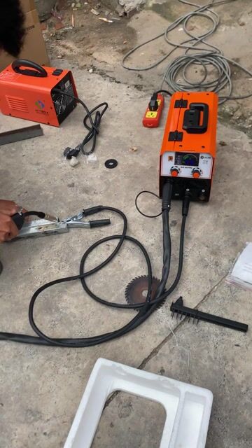Máy hàn MIG Hitbox HBM200 vs Jacpro MIG 200 PRO. Mua bán Đồ chuyên dụng, Giống nuôi trồng tại Thành phố Thuận An Bình Dương được đăng bởi Máy Móc 24H hình 1