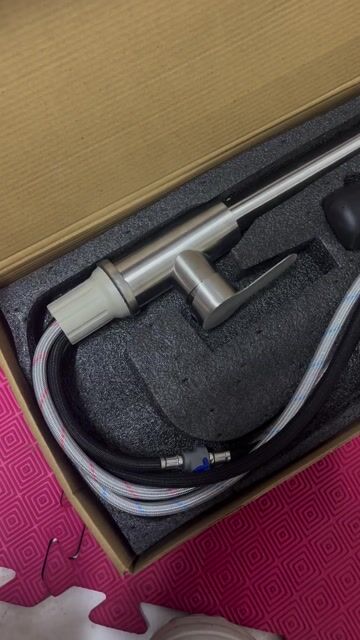 Vòi rửa chén Inox Nóng lạnh. Mua bán Thiết bị vệ sinh, nhà tắm tại Quận 1 Tp Hồ Chí Minh được đăng bởi Thiết Bị Vệ Sinh Nhà Bếp Kim Cương hình 1