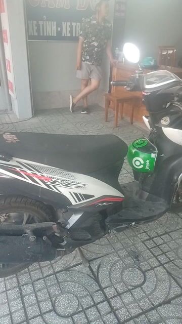 Yamaha Luvias màu Trắng. Mua bán Xe máy tại Huyện Hóc Môn Tp Hồ Chí Minh được đăng bởi Phúc chuẩn hình 1