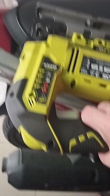 Máy cưa lọng Ryobi 18V màu Vàng, Đen. Mua bán Đồ chuyên dụng, Giống nuôi trồng tại Quận Tân Bình Tp Hồ Chí Minh được đăng bởi hoàng hướng hình 1