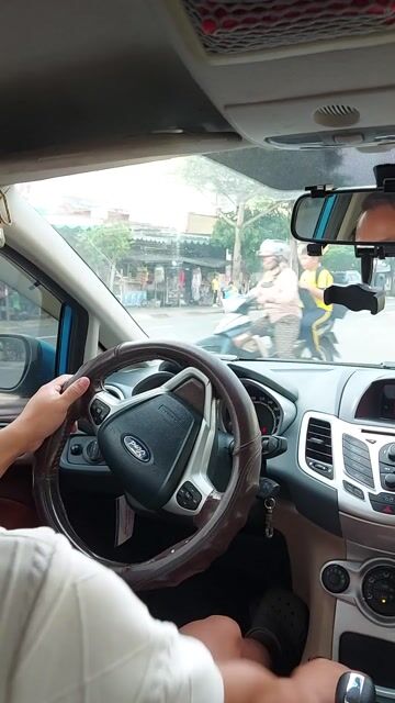 2012 - 120000 km. Mua bán Ô tô tại Quận Ngũ Hành Sơn Đà Nẵng được đăng bởi Mr Cường hình 1