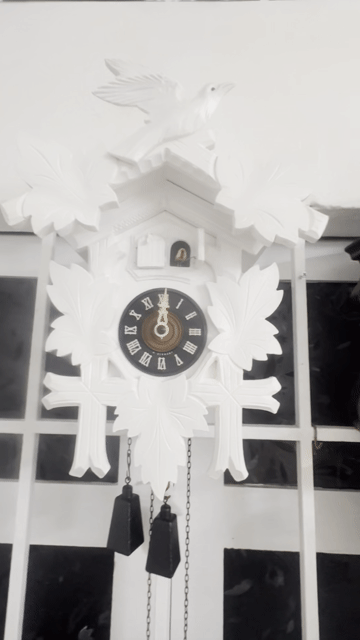Đồng hồ treo tường Hubert Cuckoo Đức. Mua bán Đồ sưu tầm, đồ cổ tại Thành phố Vũng Tàu Bà Rịa - Vũng Tàu được đăng bởi Thai Nguyen hình 1