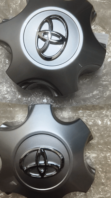 Nắp chụp mâm xe Toyota Bạc. Mua bán Phụ tùng xe tại Quận Gò Vấp Tp Hồ Chí Minh được đăng bởi Võ Thị Thanh May hình 1