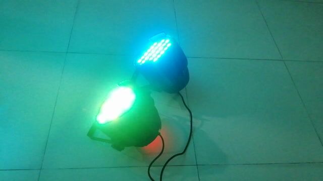 Đèn sân khấu Weinas PAR 54x3W DMX512. Mua bán Đèn tại Thành phố Thủ Đức Tp Hồ Chí Minh được đăng bởi Bao Anh Deco hình 1