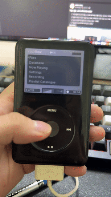 Máy nghe nhạc Apple iPod Classic 6 Bạc 160GB SSD. Mua bán Tivi, Âm thanh tại Quận Nam Từ Liêm Hà Nội được đăng bởi Nguyễn Nam Hải hình 1