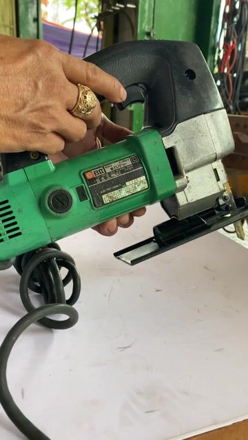Cưa lọng Hitachi 400W 110V 5 số. Mua bán Đồ chuyên dụng, Giống nuôi trồng tại Thành phố Mỹ Tho Tiền Giang được đăng bởi Phú  hình 1