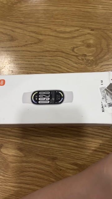 Xiaomi Smart Band 10 Bạc. Mua bán Thiết bị đeo thông minh tại Thành phố Dĩ An Bình Dương được đăng bởi bé Lam hình 1