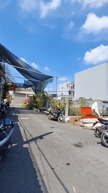 Mua bán Đất Huyện Hóc Môn Tp Hồ Chí Minh diện tích 90 m² giá 3,47 tỷ