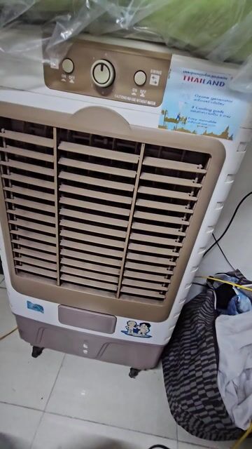 Quạt điều hòa Trắng Nâu đã sử dụng. Mua bán Quạt tại Quận Đống Đa Hà Nội được đăng bởi Dũng DZ hình 1
