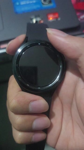 Samsung Galaxy Watch 4 Classic 46mm Đen. Mua bán Thiết bị đeo thông minh tại Thành phố Thuận An Bình Dương được đăng bởi Trần Minh Quân hình 1
