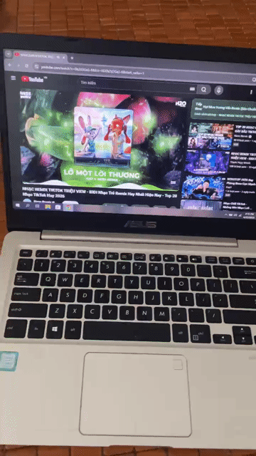 ASUS VivoBook i5-8250U 8GB Bạc Like New. Mua bán Laptop tại Quận Dương Kinh Hải Phòng được đăng bởi Mr Tit hình 1