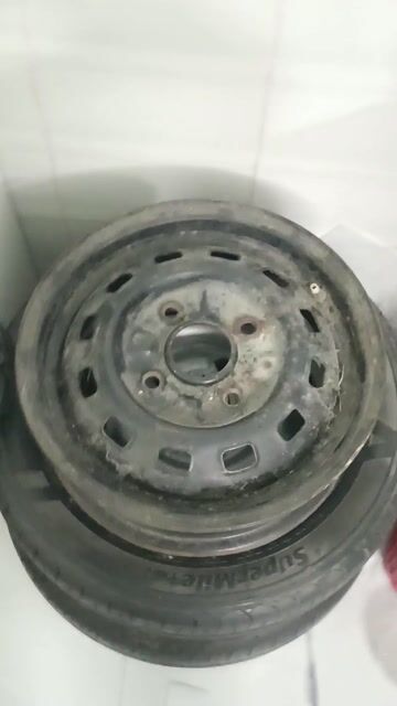 Mâm lốp ô tô 13 inch Đen. Mua bán Phụ tùng xe tại Huyện Bình Chánh Tp Hồ Chí Minh được đăng bởi anh tám  hình 1