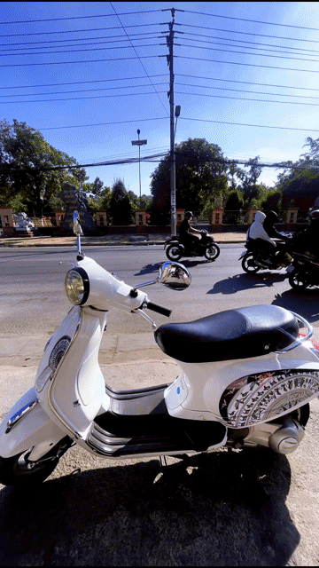 Piaggio Vespa màu Trắng. Mua bán Xe máy tại Quận Bình Thuỷ Cần Thơ được đăng bởi Kim Chiến hình 1