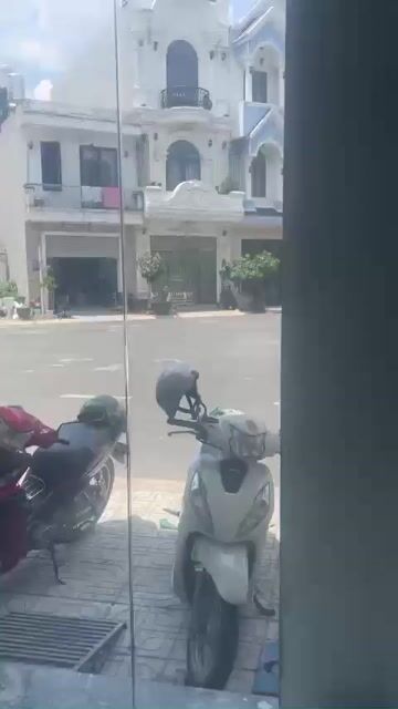 Cần bán bộ cửa kính cường lực văn phòng, nhà riêng. Mua bán Nội thất, đồ gia dụng khác tại Thành phố Thuận An Bình Dương được đăng bởi Phong Trần hình 1
