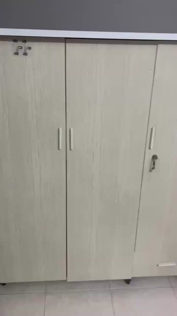 Tủ quần áo Gỗ ép Vân gỗ nhạt 125x50x145cm. Mua bán Tủ, kệ gia đình tại Quận Bình Thạnh Tp Hồ Chí Minh được đăng bởi Trần Sỹ Bảo hình 1
