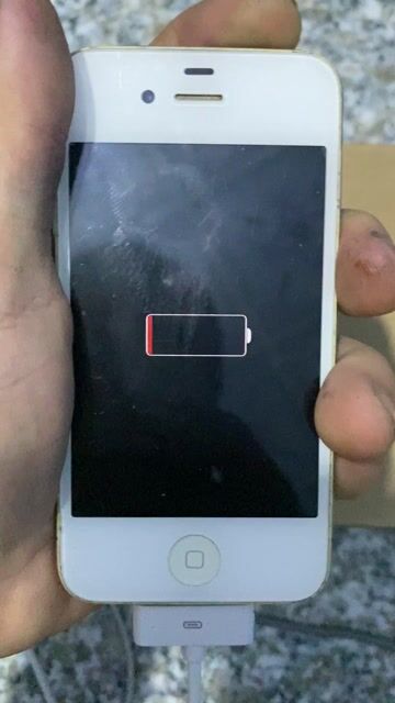Apple iPhone 4S 16GB Trắng Đã qua sử dụng. Mua bán Điện thoại tại Huyện Nhơn Trạch Đồng Nai được đăng bởi Ẩn Danh hình 1