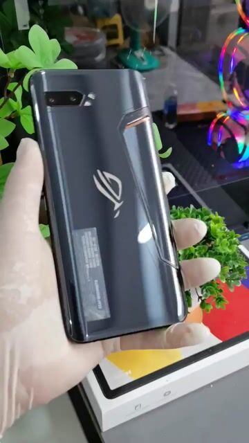 Asus Rogphone 2 8/128GB Đen 97_98. Mua bán Điện thoại tại Thành phố Thủ Đức Tp Hồ Chí Minh được đăng bởi Shop mobile Trần Cường hình 1