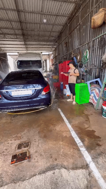 Mercedes-Benz C200 Exclusive Xanh đậm. Mua bán Ô tô tại Huyện Xuyên Mộc Bà Rịa - Vũng Tàu được đăng bởi Vũ Lê hình 1