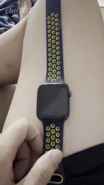 Apple Watch Series 6 44mm Đen. Mua bán Thiết bị đeo thông minh tại Huyện Kiến Xương Thái Bình được đăng bởi tuan  hình 1