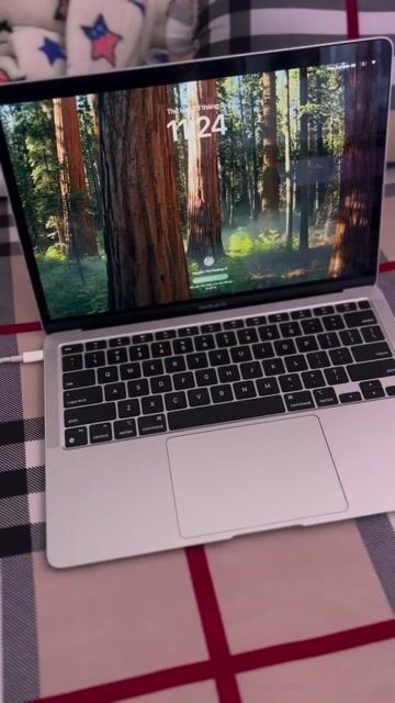 Apple MacBook Air M1 2020 Bạc. Mua bán Laptop tại Quận Cái Răng Cần Thơ được đăng bởi Hiển hình 1