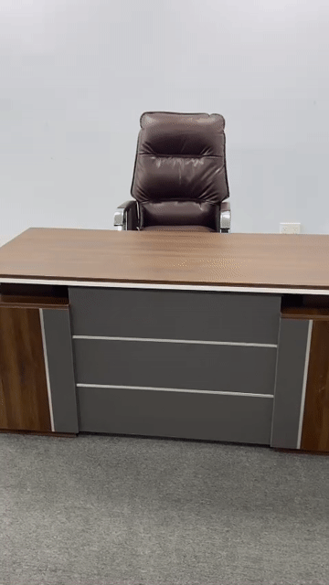 BÀN GIÁM ĐỐC CÓ 2 HỌC TỦ BỎ ĐỒ. Mua bán Bàn ghế tại Quận Cẩm Lệ Đà Nẵng được đăng bởi Trần thuỳ dung hình 1