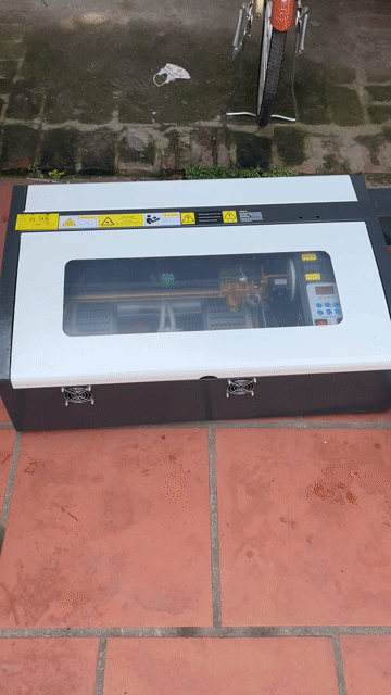 Máy khắc dấu laser Cos Mini mới. Mua bán Đồ chuyên dụng, Giống nuôi trồng tại Huyện Khoái Châu Hưng Yên được đăng bởi Nguyệt Bùi hình 1