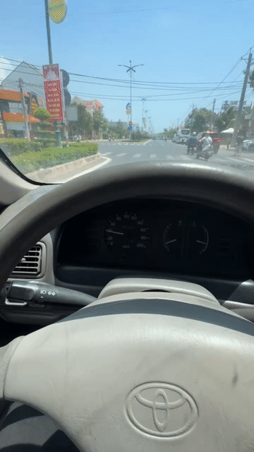 Toyota Corolla 1999 Trắng. Mua bán Ô tô tại Thành phố Phan Thiết Bình Thuận được đăng bởi KHÁNH CHI hình 1
