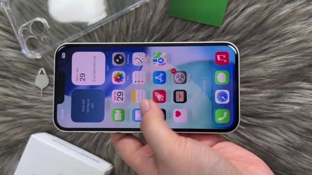 Apple iPhone 13 256GB Trắng. Mua bán Điện thoại tại Quận Ngô Quyền Hải Phòng được đăng bởi lê thanh thuỷ hình 1