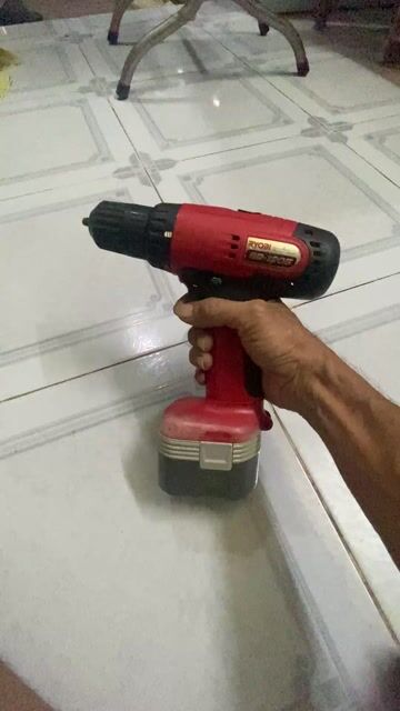 Máy khoan pin Ryobi BD-1205 Đỏ Đen. Mua bán Đồ chuyên dụng, Giống nuôi trồng tại Huyện Hóc Môn Tp Hồ Chí Minh được đăng bởi Quyền hình 1
